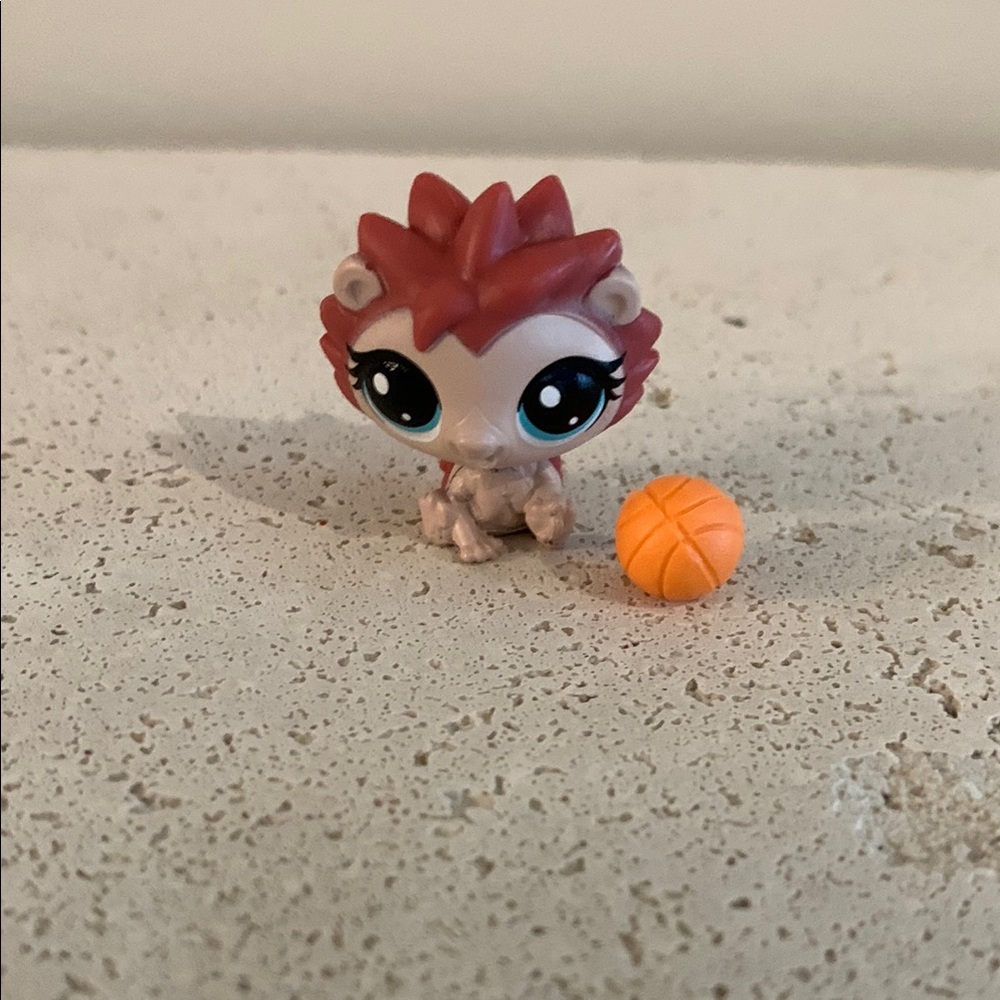 Littlest Pet Shop Hedgehog Toy with Orange Ball